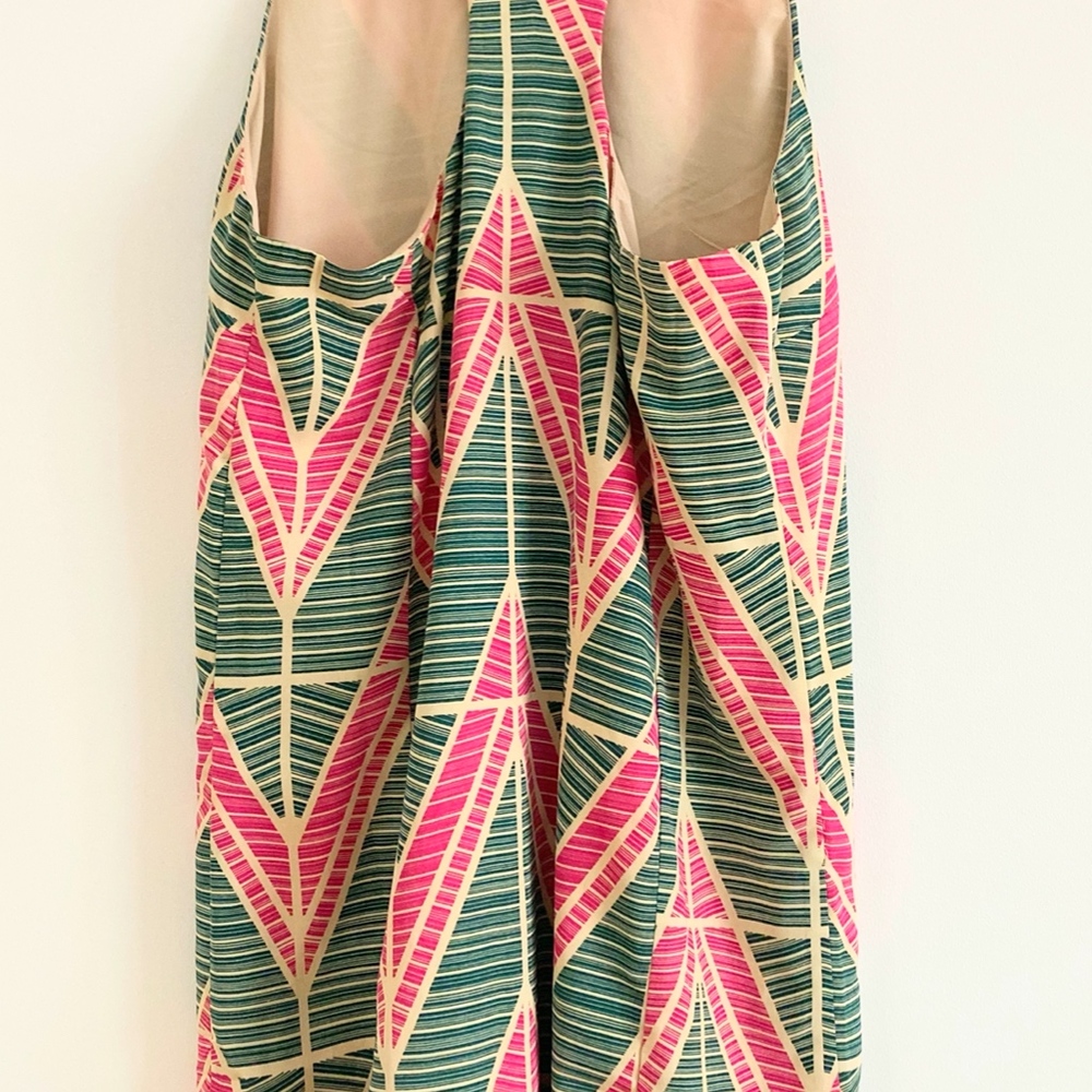 Geometric Racerback Shift Dress - Picture 3 of 3